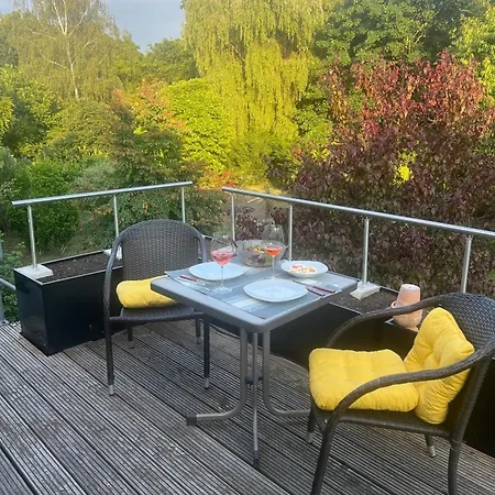 Am Stadtrand Im Gruenen Apartament *